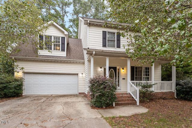 $450,000 | 8424 Eagle View Drive | Eagles Pointe