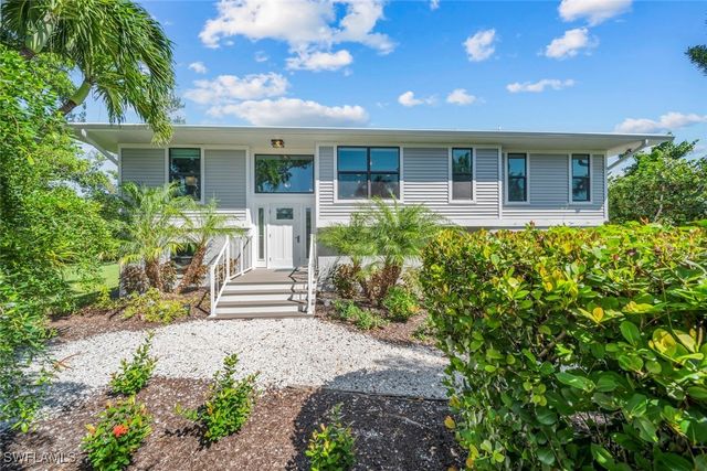 $1,068,000 | 1610 Sabal Sands Road | Middle Gulf Drive