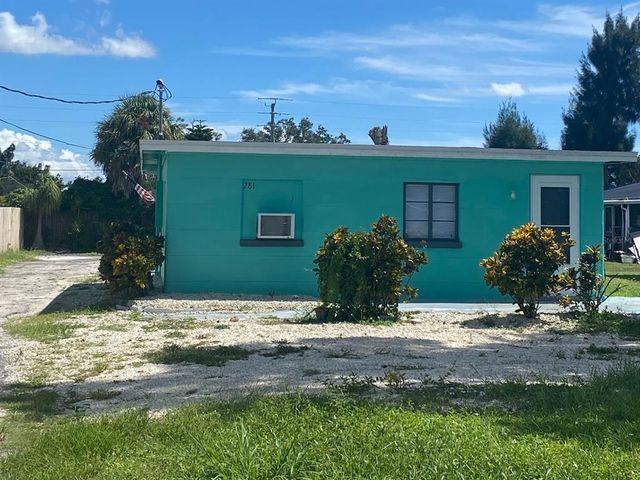 $1,575 | 281 South Maple Street | Palm Grove