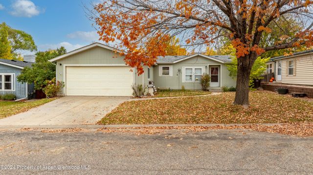 $335,000 | 47 East Tamarack Circle | Battlement Mesa