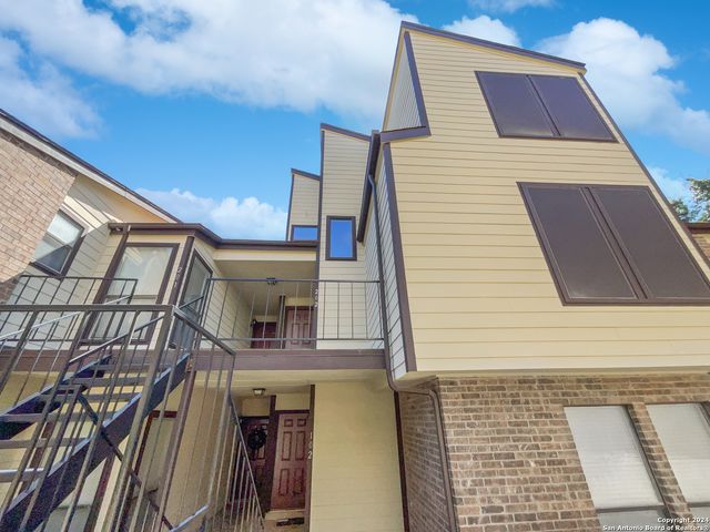 $166,000 | 2542 Babcock Road, Unit C202 | San Antonio