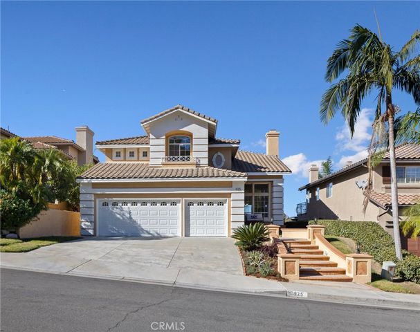 $1,595,000 | 925 South Wildrose Lane | Anaheim Hills