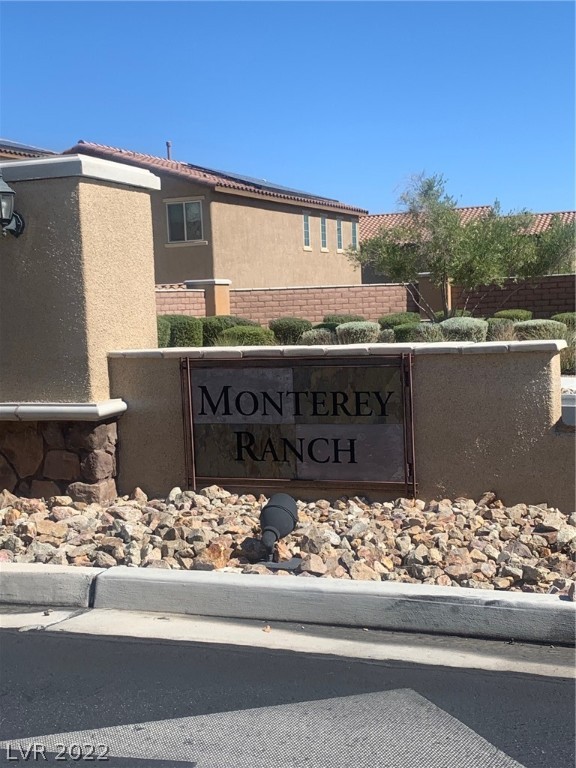 Beautiful Granite Wall Table for Sale in North Las Vegas, NV - OfferUp