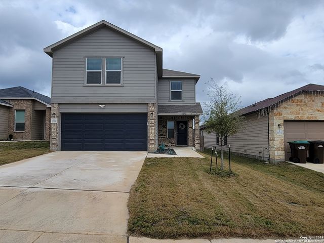 $2,050 | 11719 Midnight Rain | West San Antonio