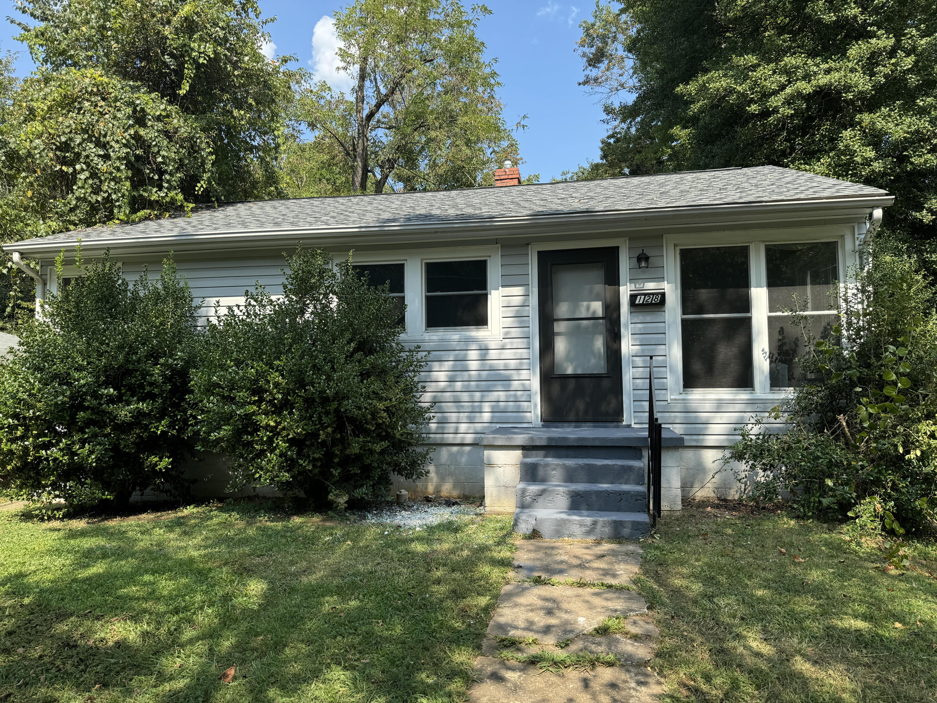 front view of house with a yard