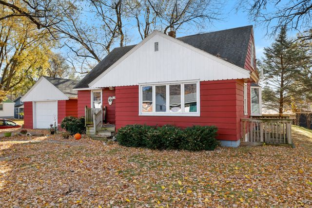 $299,999 | 3016 Ward Avenue | La Crosse