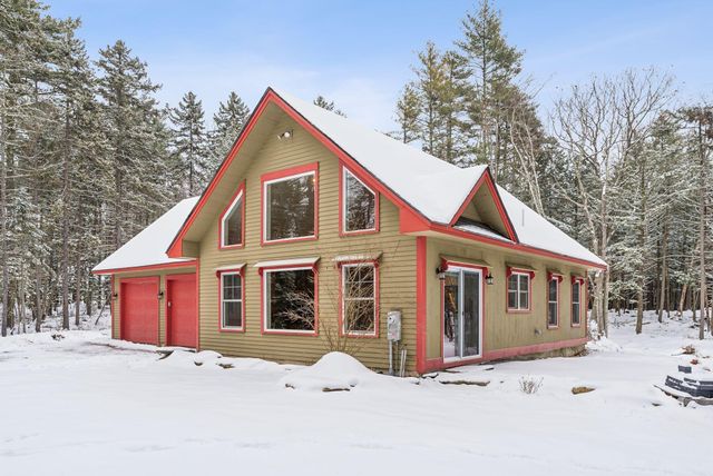 $1,295,000 | 1A Dunham Pond Lane | Falmouth