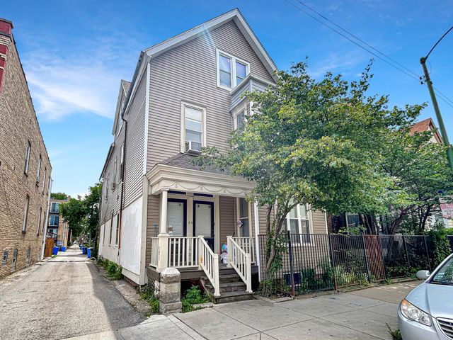 $699,000 | 3449 West Diversey Avenue | Logan Square