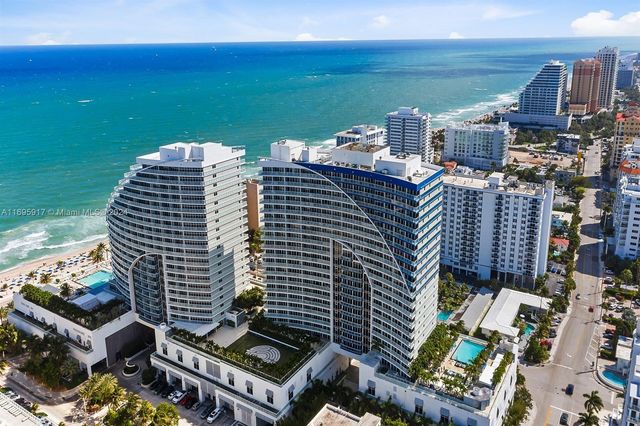 $975,000 | 3101 Bayshore Drive, Unit 1602 | Central Beach