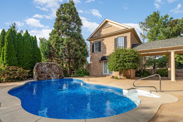 $1,040,000 | 1515 Anatole Court | Murfreesboro