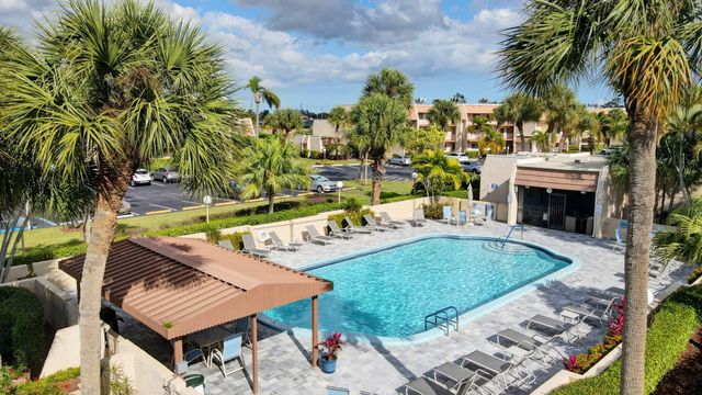 $205,000 | 4266 Deste Court, Unit 304 | Fountains of Palm Beach