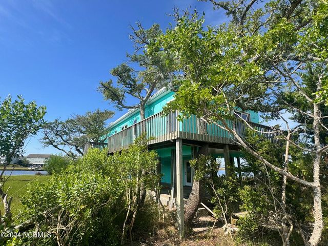 $1,300,000 | 957 Broadway Street | Surf City