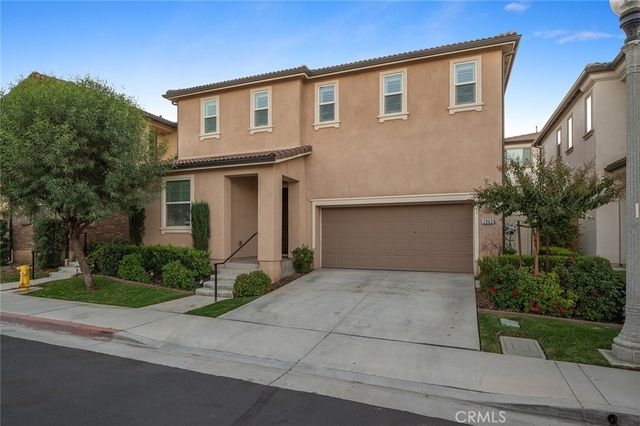 $3,995 | 2862 Menorca Circle | South Corona