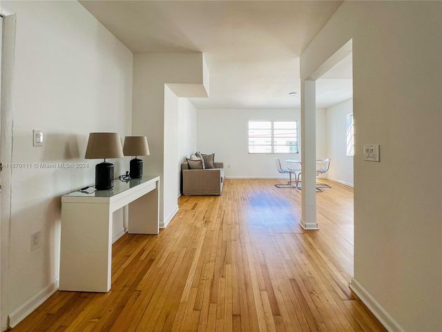 $2,550 | 1211 Pennsylvania Avenue, Unit D2 | Flamingo-Lummus