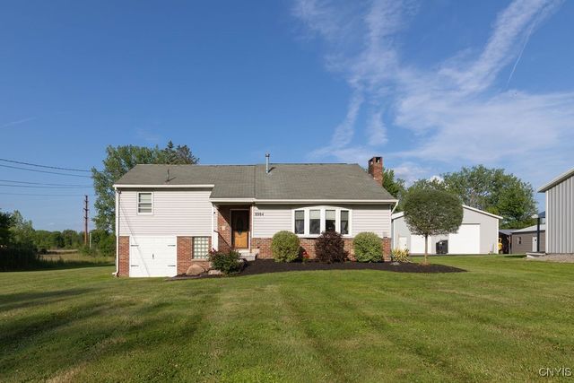 $1,299,000 | 8984-8998 Brewerton Road | Cicero Hamlet