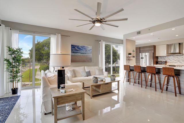 $625,000 | 1900 Southeast 2nd Street, Unit 201 | Deerfield Beach Island