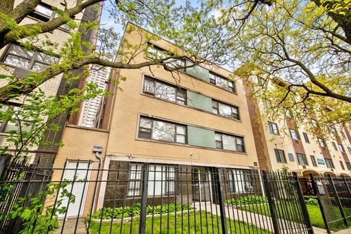 $1,675 | 6007 North Kenmore Avenue, Unit 301 | Edgewater Beach