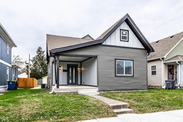 $2,300 | 2922 Mac Pherson Avenue | Meadland Grandview