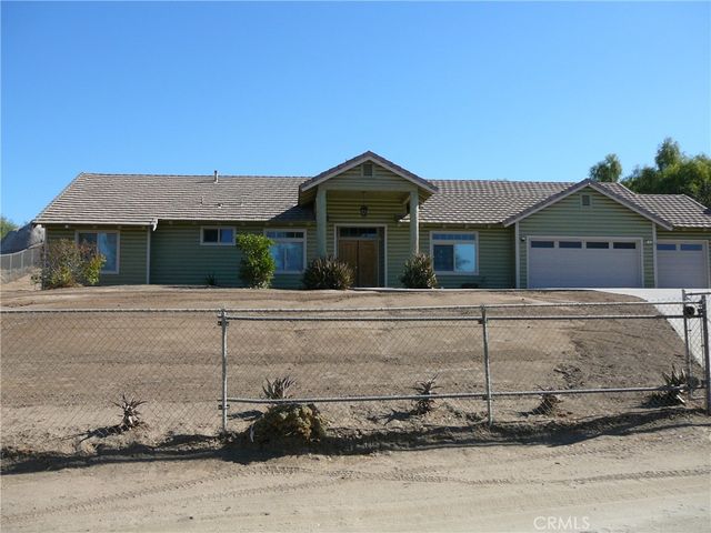 $690,000 | 22580 Hill Ranch Road | Nuevo