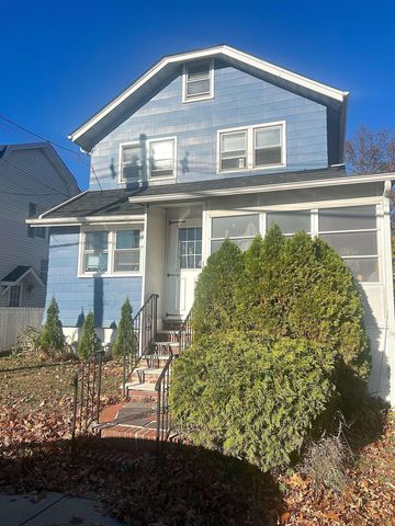 $1,900 | 128 Hazelton Street, Unit 2 | Ridgefield Park