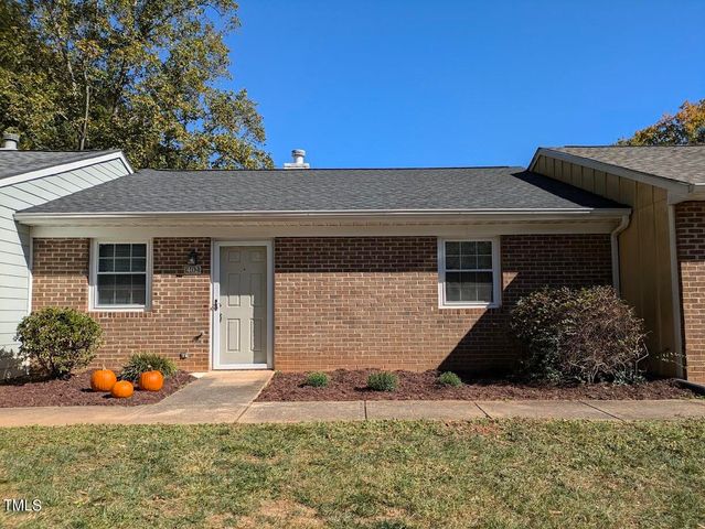 $212,500 | 402 Kentucky Drive | White Oak