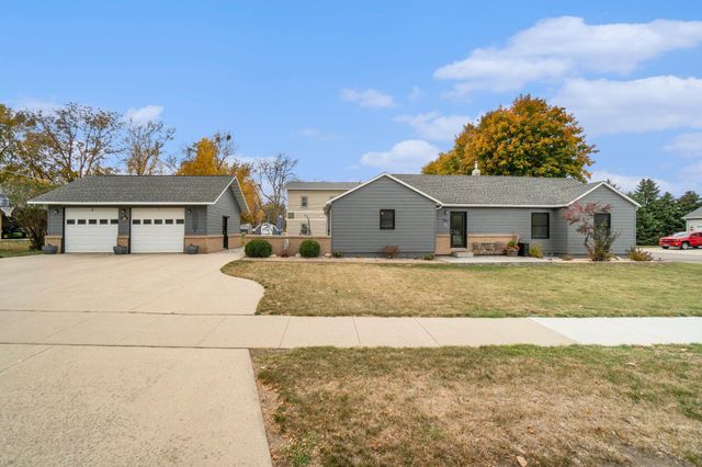 $294,900 | 506 8th Avenue Southwest | Pipestone