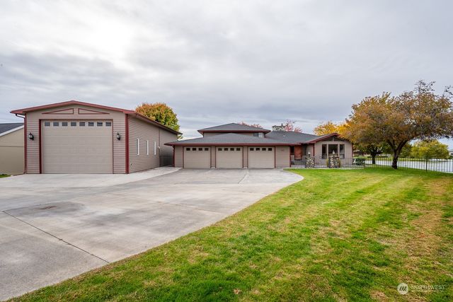 $1,219,000 | 612 South Laguna Moses Lake | Moses Lake