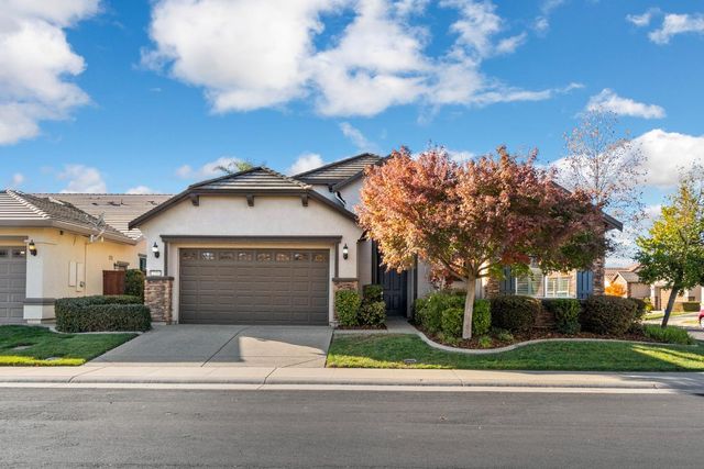 $635,000 | 2359 Langtree Drive | The Club at Westpark