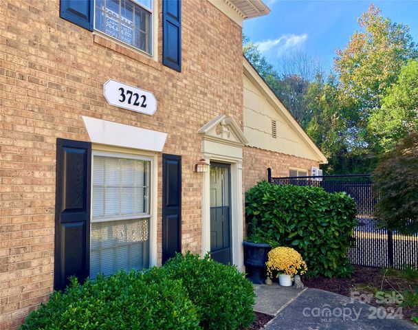 $304,000 | 3722 Park Road, Unit Q | Ashbrook-Clawson Village