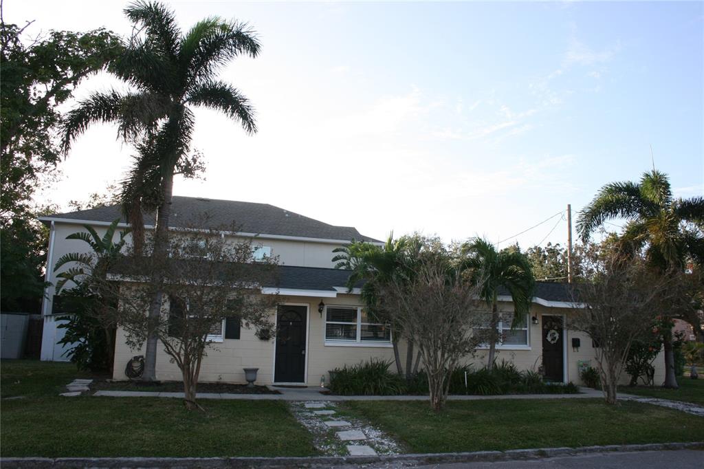 front view of house with a yard