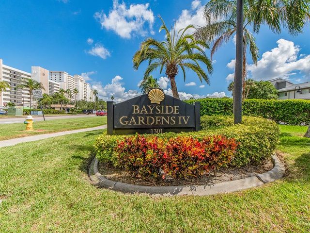 $668,800 | 1301 Gulf Boulevard, Unit 210 | Sand Key