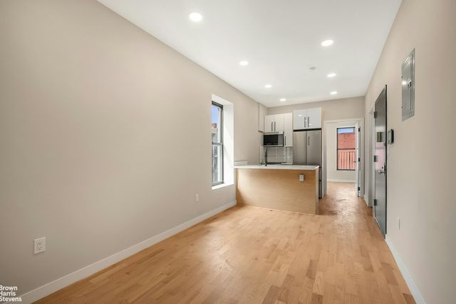 $3,500 | 1966 3rd Avenue, Unit PH2 | East Harlem