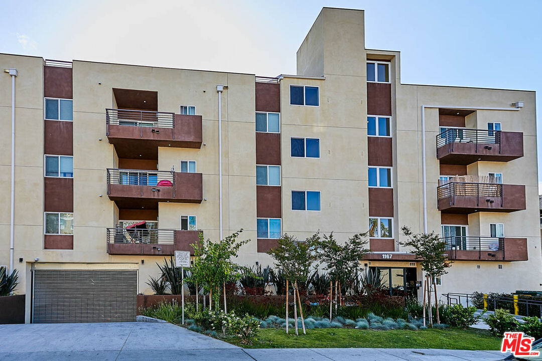 a building view with a outdoor space