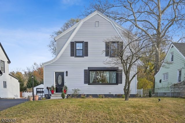 $498,000 | 34 Marion Avenue | Springfield