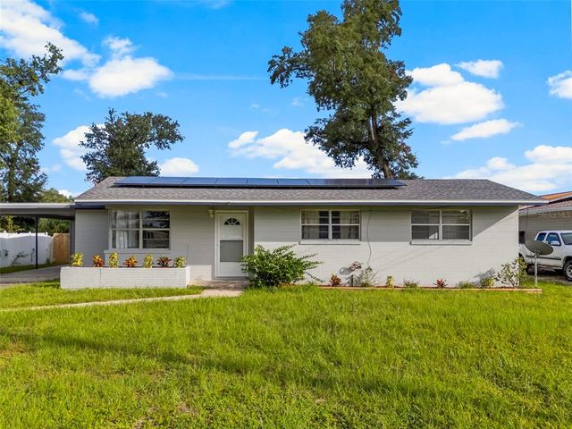 $239,000 | 300 Blackshear Drive | Long Point Park