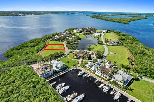 $675,000 | 9215 Marsh Island Drive