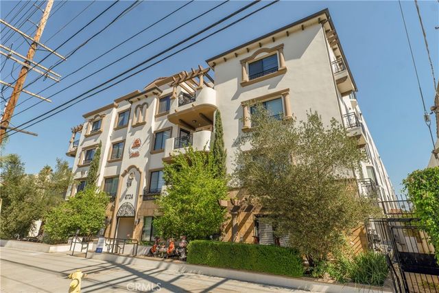 $3,600 | 4724 Kester Avenue, Unit 406 | Sherman Oaks