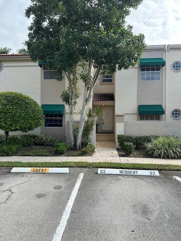 $2,950 | 6488 Via Regina, Unit 2 | Boca del Mar