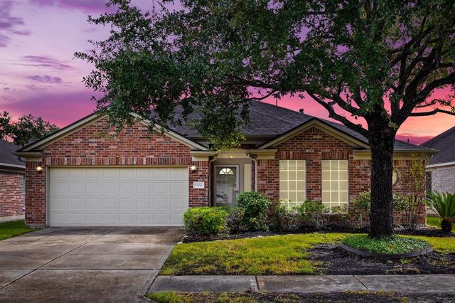 $2,300 | 15014 Magnoliabough Place | Villages of Cypress Lakes