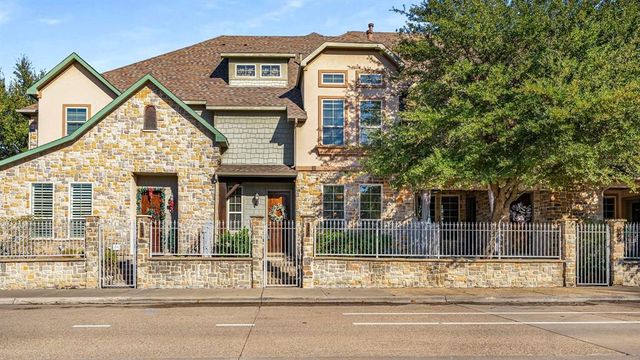 $525,000 | 536 West Lookout Drive | Canyon Creek