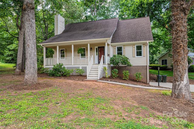 $339,000 | 5138 Foley Drive | Hickory