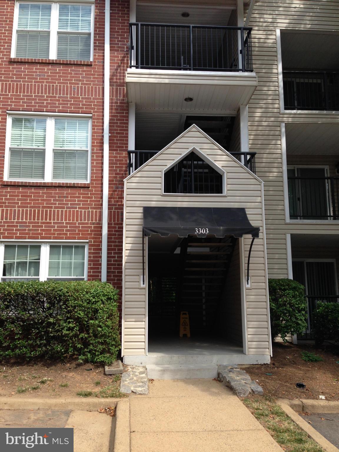 3303 Wyndham Circle, Unit 247, Alexandria, VA 22302 | Compass