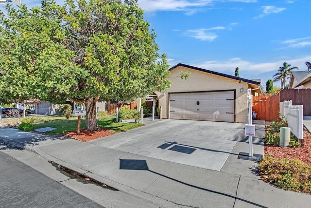 $657,000 | 771 Clearview Drive | Hollister