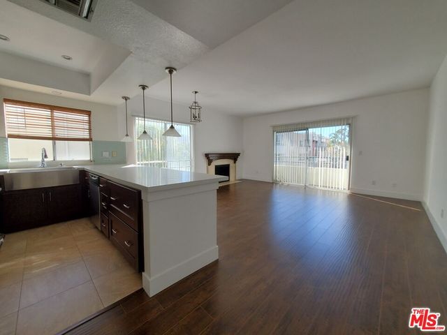 $3,699 | 1546 Amherst Avenue, Unit 201 | West Los Angeles