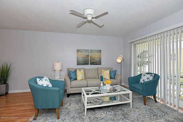 $2,000 | 1432 South Lakeside Drive, Unit 11 | South Palm Park