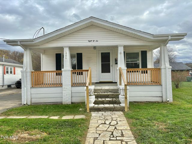 $1,700 | 806 East B Street | Elizabethton