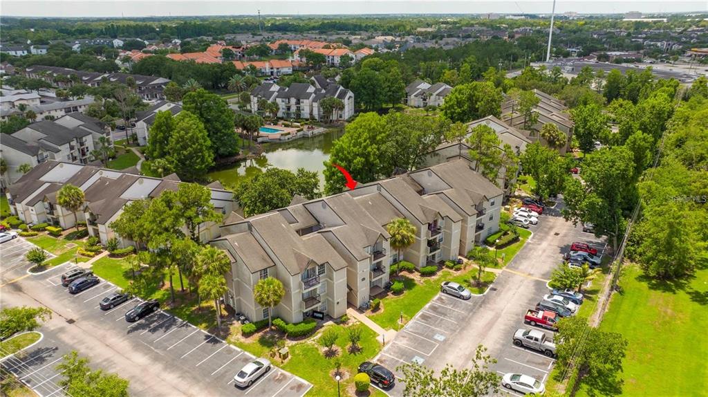 an aerial view of multiple house