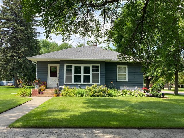 $179,900 | 502 17th Street South | Benson