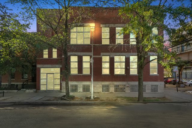 $325,000 | 1378 North Wolcott Avenue, Unit G | Wicker Park