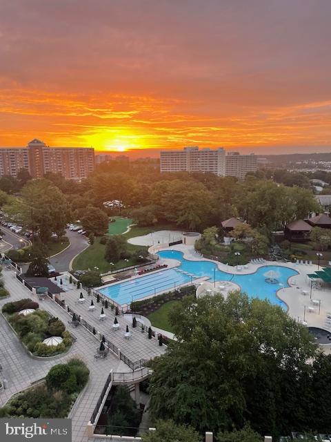 Watergate at Landmark Amenities at Sunrise